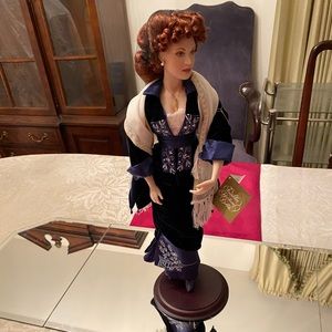 Vintage Franklin Heirloom Dolls(Set of 4)